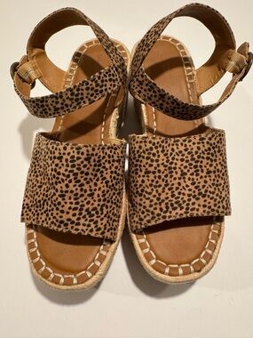 Cheetah Printed Espadrille Platform Sandals